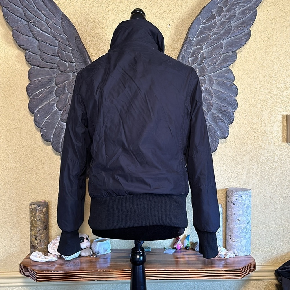 TNA Winter Bomber Jacket - Picture 6 of 9